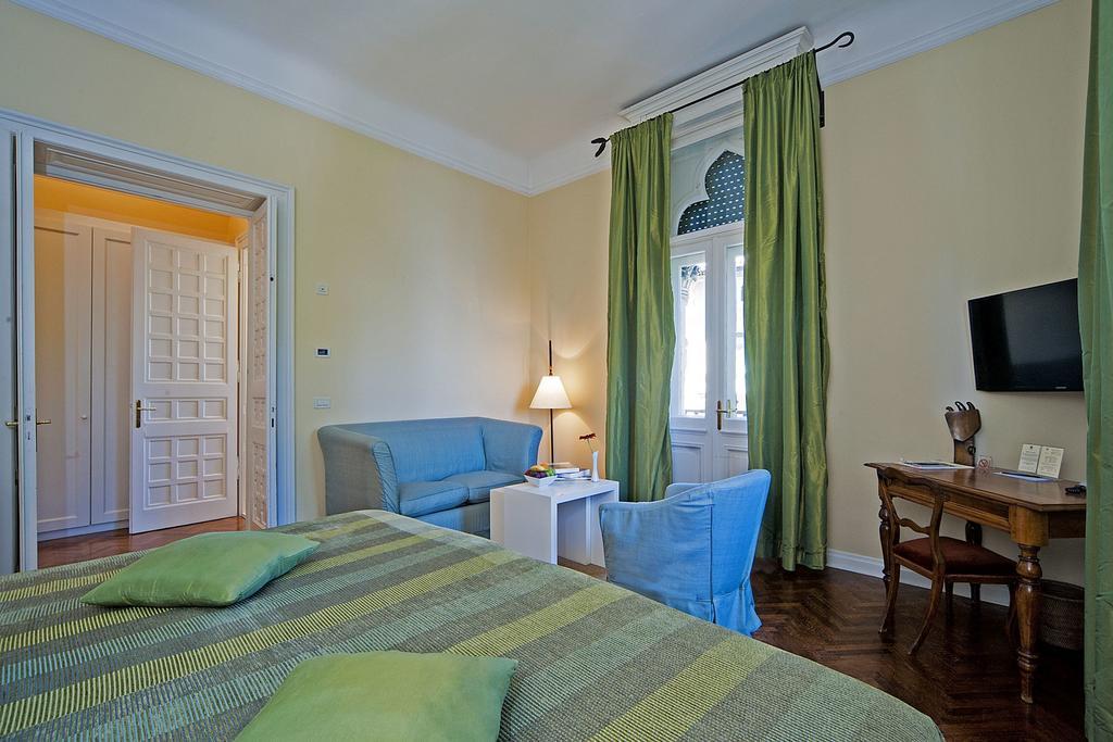 Hotel Villa Astra Lovran Rum bild